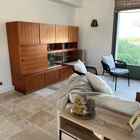 Des Pins * Saint-Denis-dʼOléron