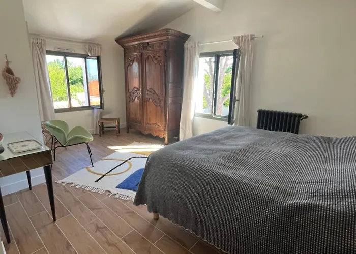 Des Pins Saint-Denis-dʼOléron