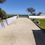 Des Pins Villa *