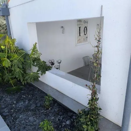 Des Pins Villa